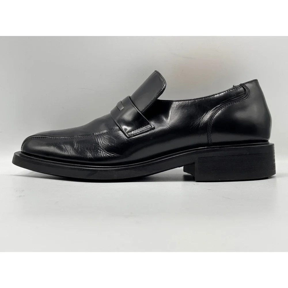 Kenneth Cole Reaction description sharp